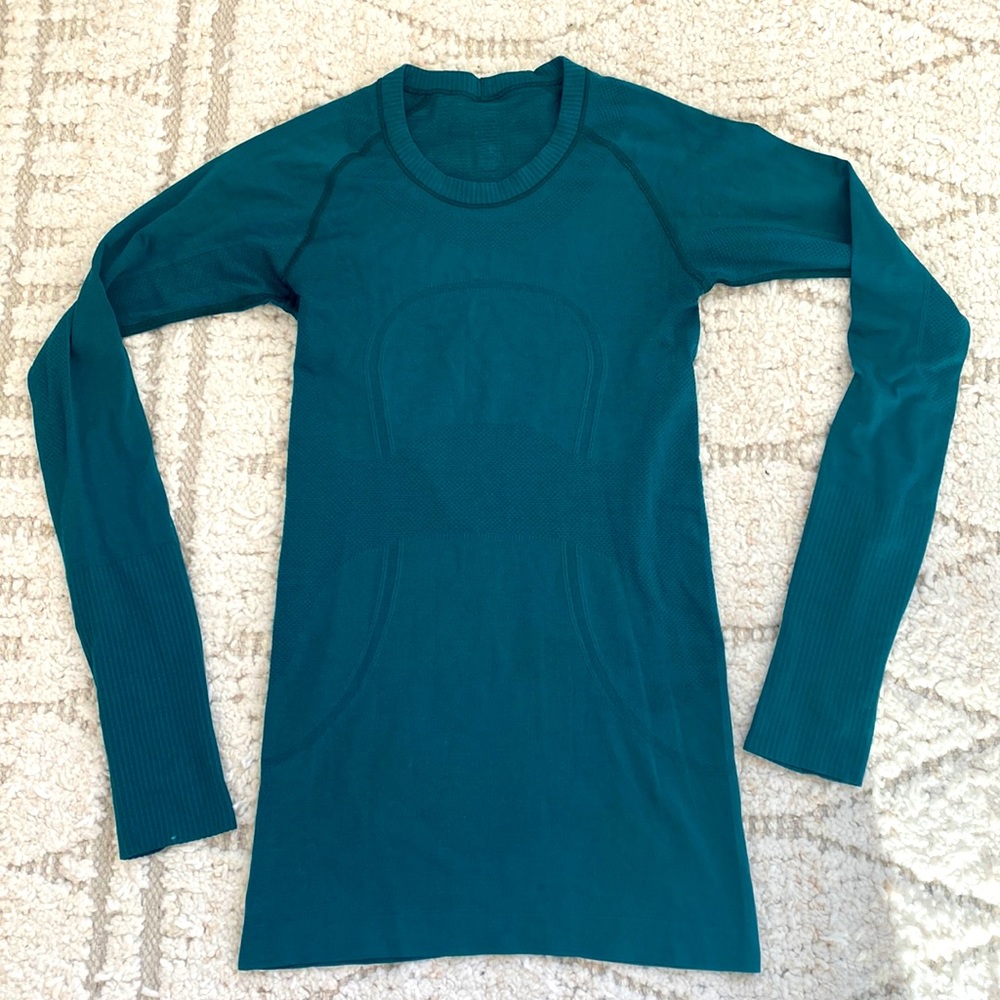 Lululemon Run Swift Slim Swiftly Long Sleeve
